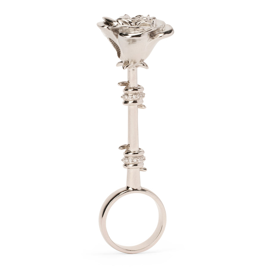 Farewell Rose Fumette Ring in silver.